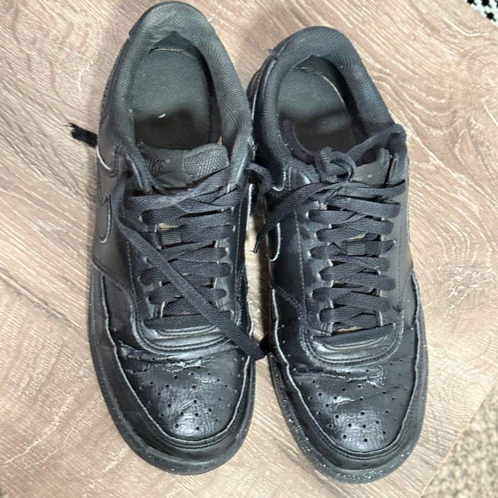 Nike Men's Black Sneakers